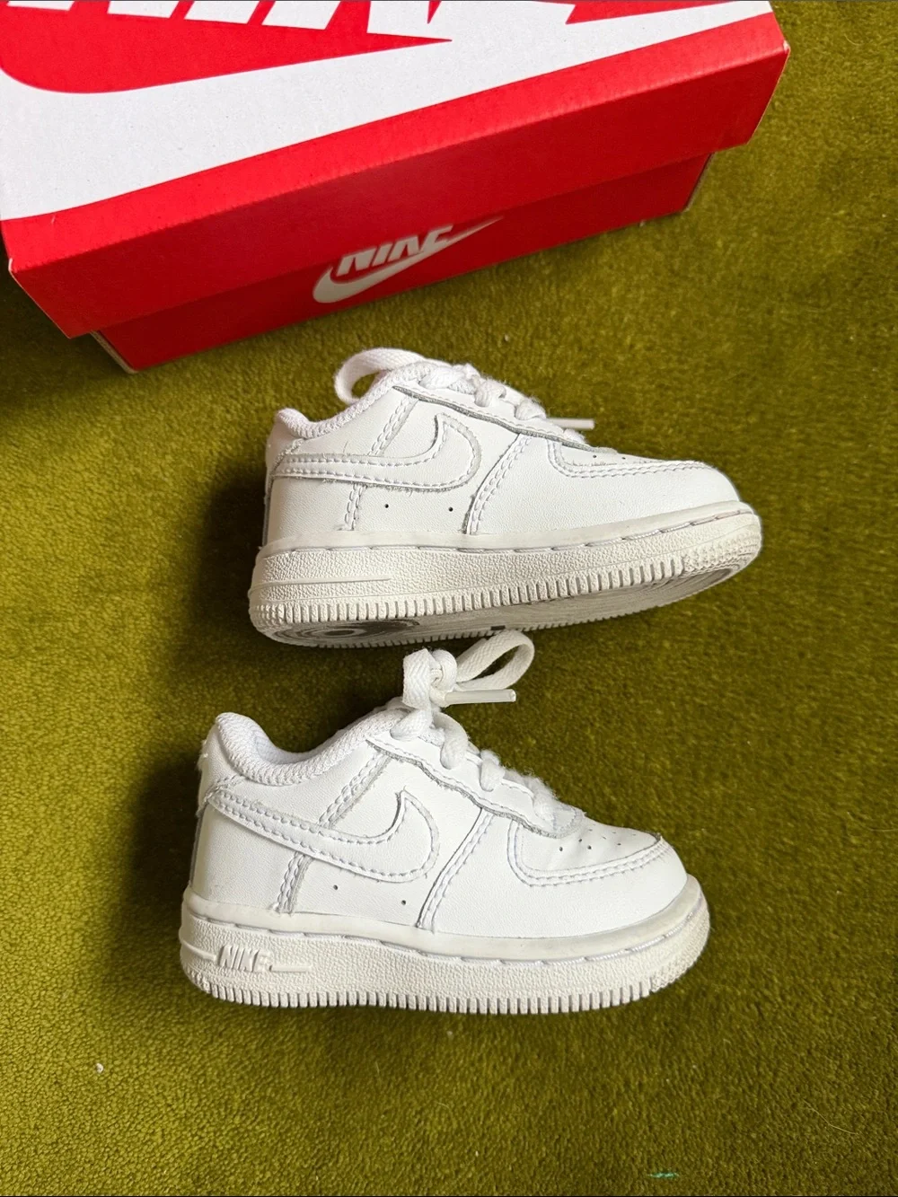 Nike Kids Air Max White Low-Top Sneakers Size 4C